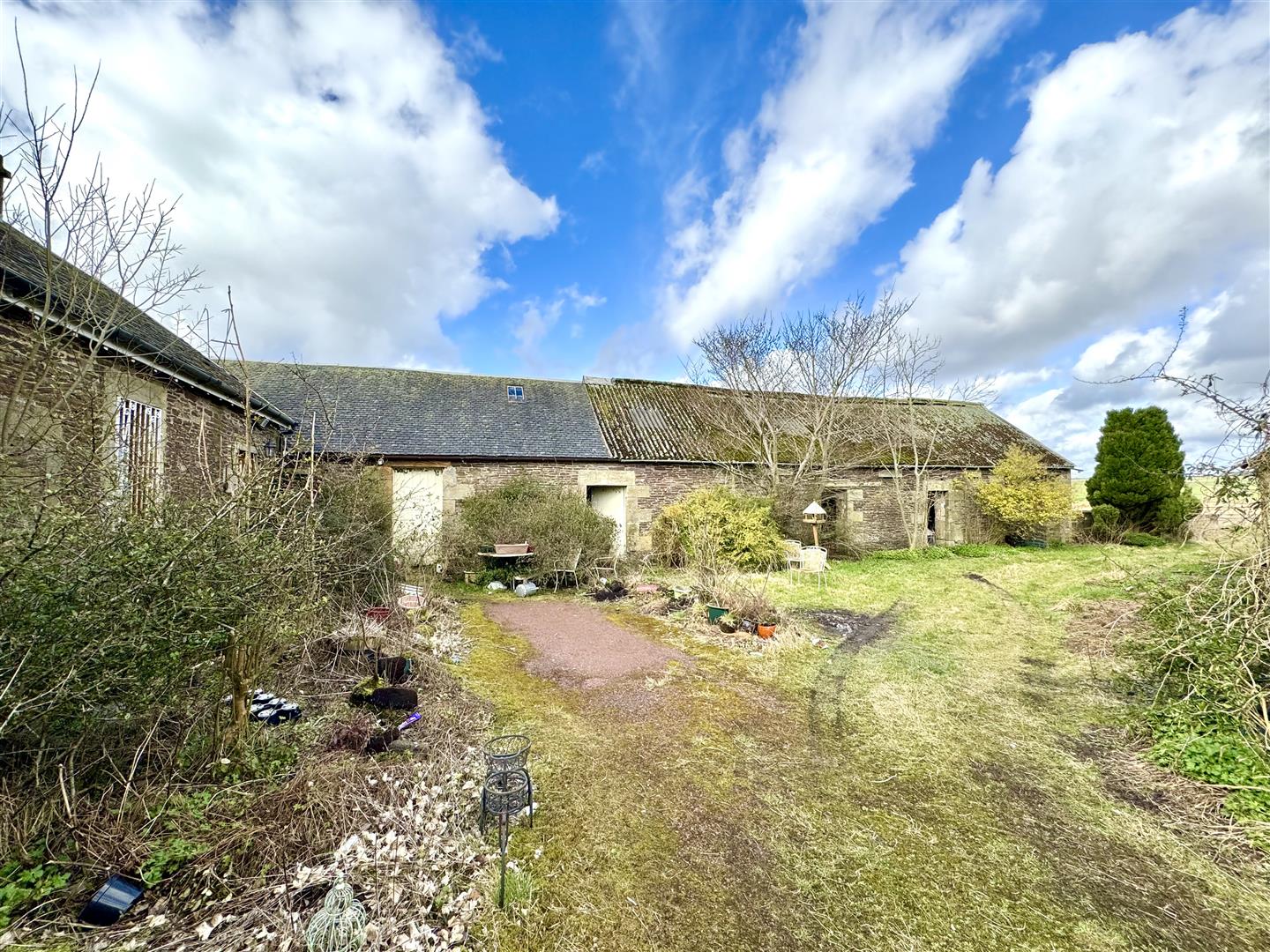 Tups Road, Kilncadzow, Carluke Residence Estate Agents